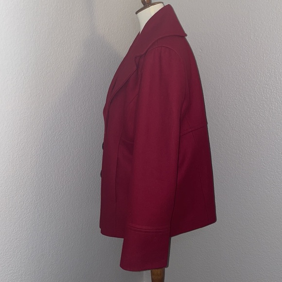 Jacket - Picture 5 of 11